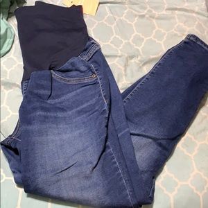 Maternity skinny jeggings
